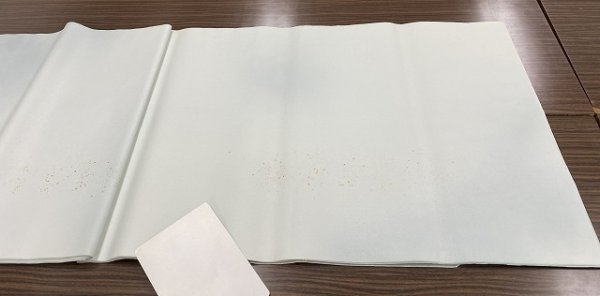 画像2: No.606 片金裾小切箔砂子全体ボカシ布目入全体ぼかし 渋水グレー 2尺×6尺 (5枚) (2)