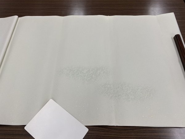 画像2: 野菊横裾型打具引砂子切箔布目入　緑グレー　2尺×6尺　（5枚） (2)