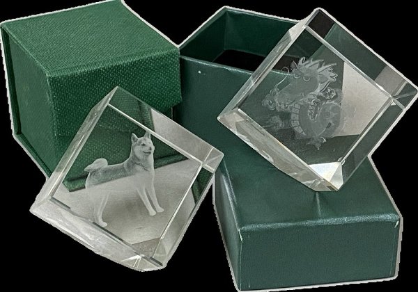 画像4: クリスタル文鎮『龍』 (4)