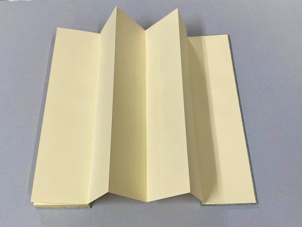 画像2: 折手本　本鳥の子　2×8 (2)